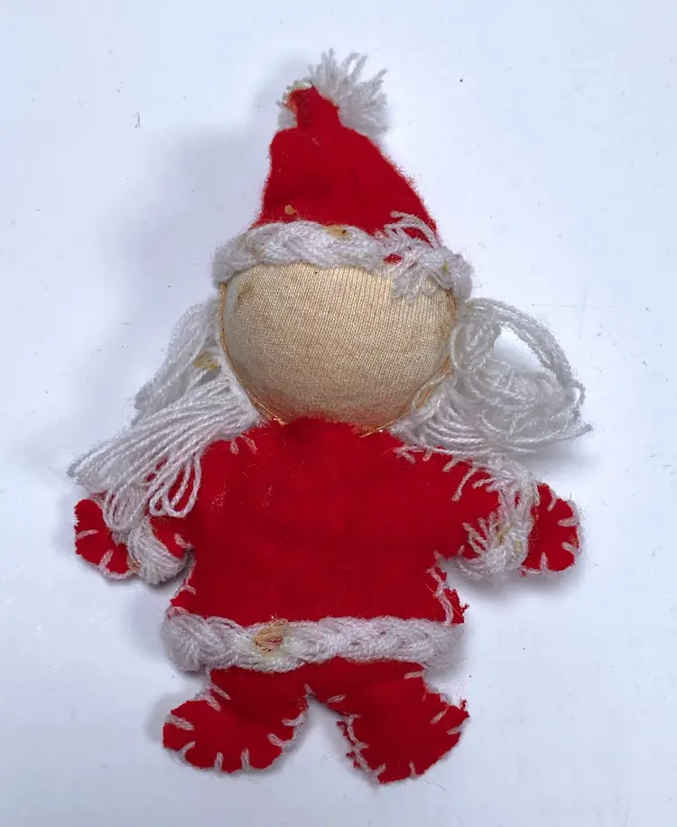 Vintage Felt & Yarn Santa Claus Ornament 6 1/2"