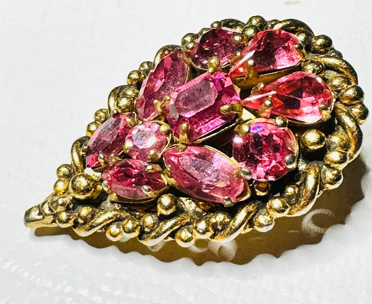Very Rare Vintage Barclay Gold Tone Pink Rhinestone Fur Clip Brooch Pin circa 1950-60