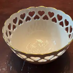 023. Lenox Heart Bowl with 24k Gold Rim, Decorative Porcelain Bowl