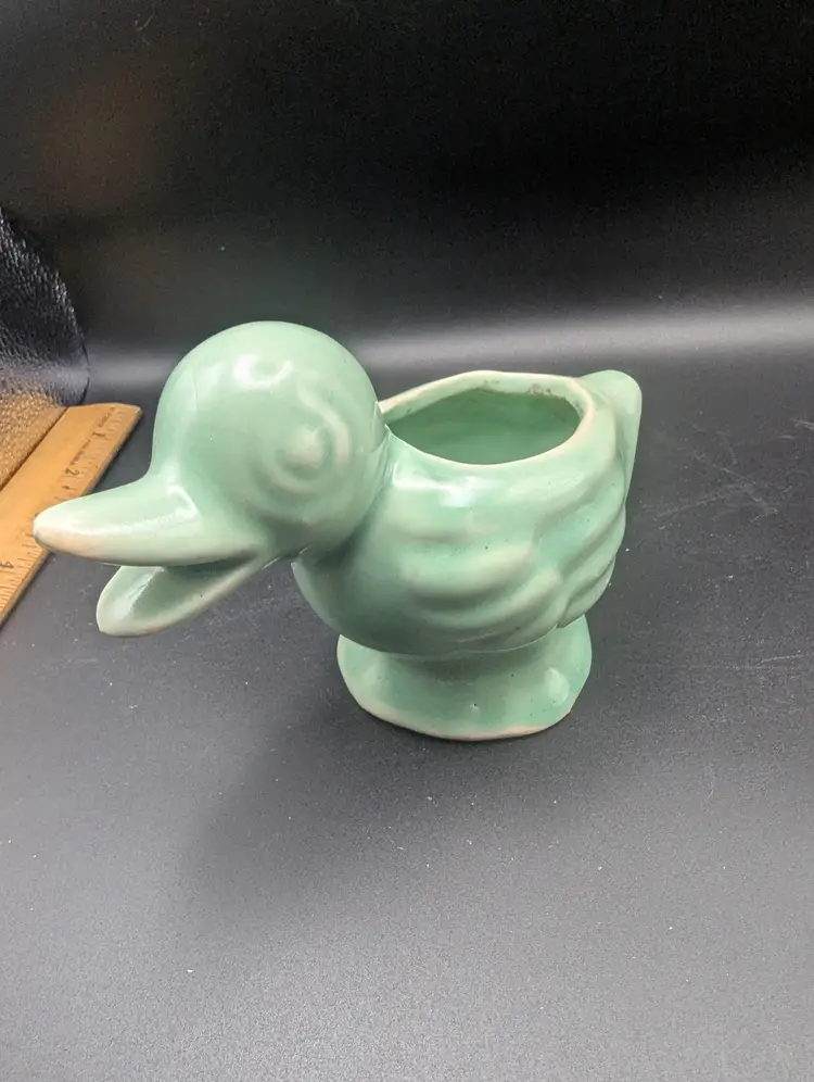 Vintage Possibly McCoy/Shawnee Pottery Duck Planter Figurine Mint Green 4"H