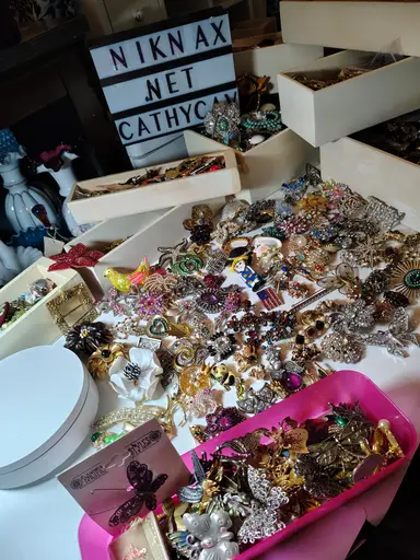 Brooches Galore Continued!!