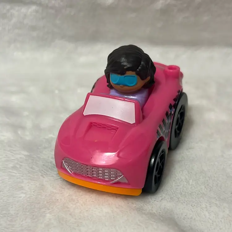 Fisher Price Little People Wheelies Race Car Girl