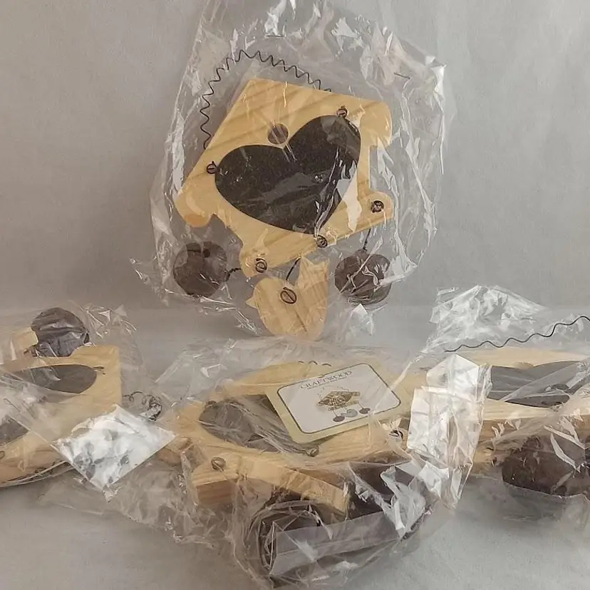 Rusty Heart Birdhouses with bells kits