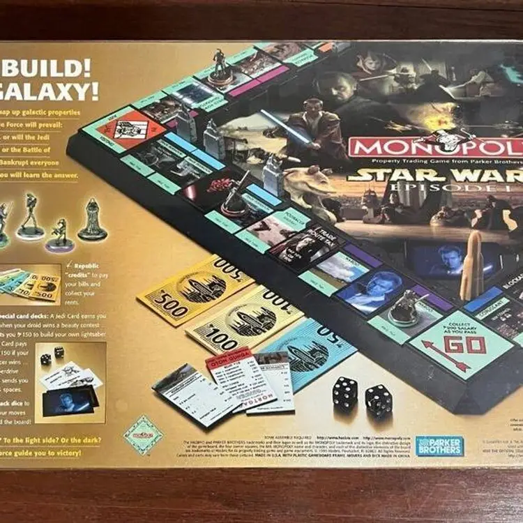 STAR WARS Episode 1 MONOPOLY COLLECTOR EDITION 3-D Board Game SEALED 1999