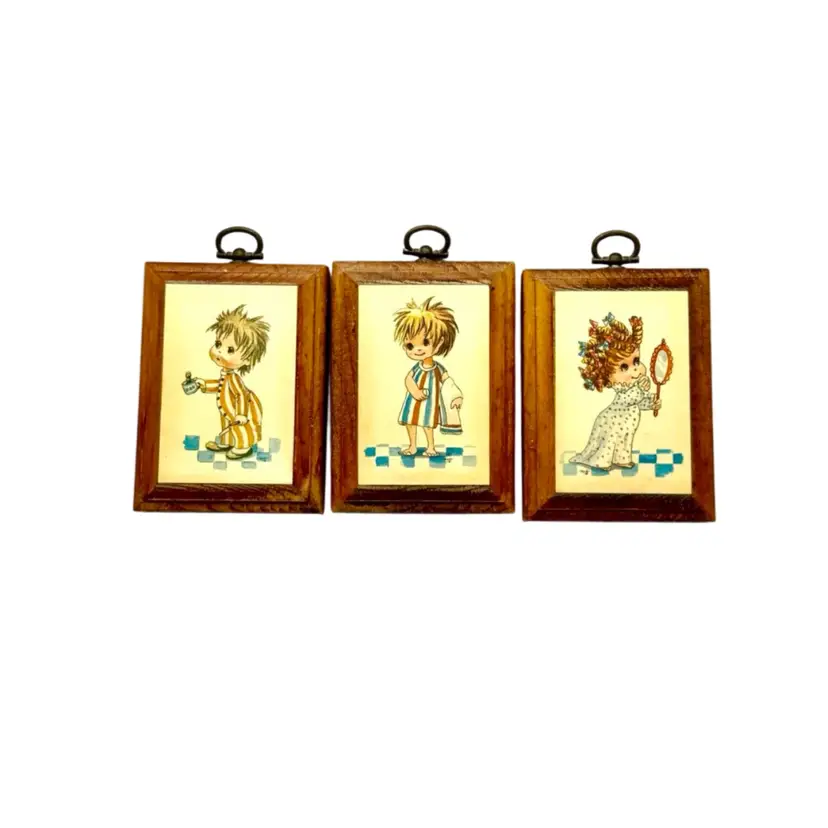 Big Eye Wall Art Wooden Bathroom Plaques C. 1960