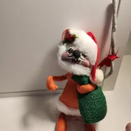 Vintage Annalee Mr. Santa Mouse with sack and hat 1987