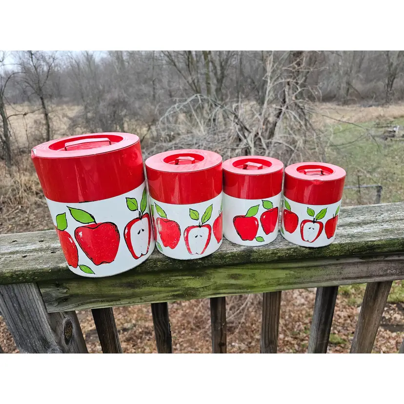 Vtg Aluminum Canisters Apple Design Farmhouse Rustic Set Of 4 Japan
