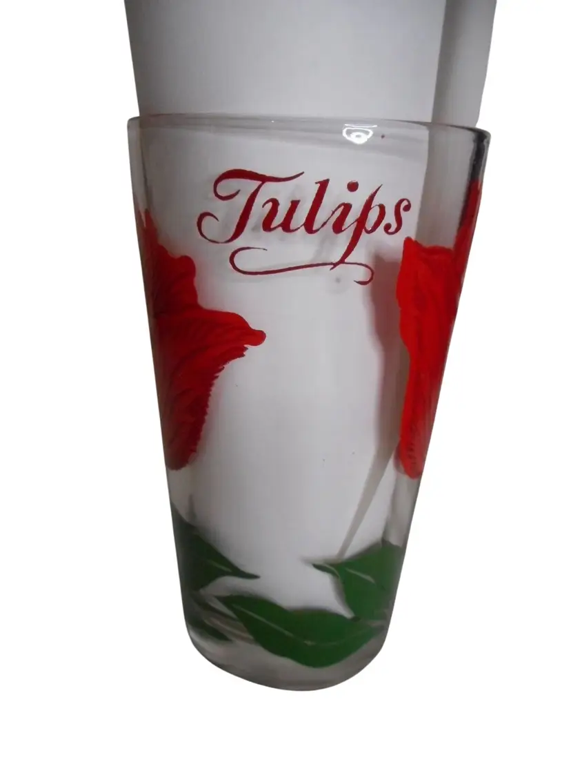 MCM Boscul Peanut Butter Drinking Juice Glass Tumbler Red Tulips Estate find 5" #4