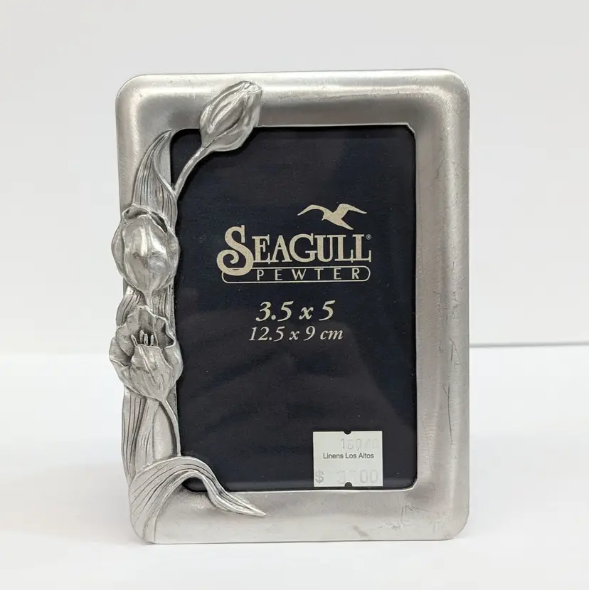 Vintage Seagull Pewter Picture Frame Tulip Flowers PF195 Made in St Lucia 1991