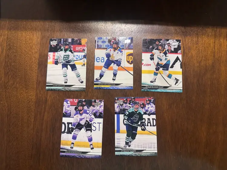 2024-25 Upper Deck PWHL Assorted 5 Card Lot