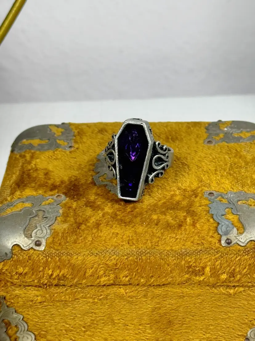 Epic 1995 The Alchemy Carta made in England Coffin Ring Sz 8