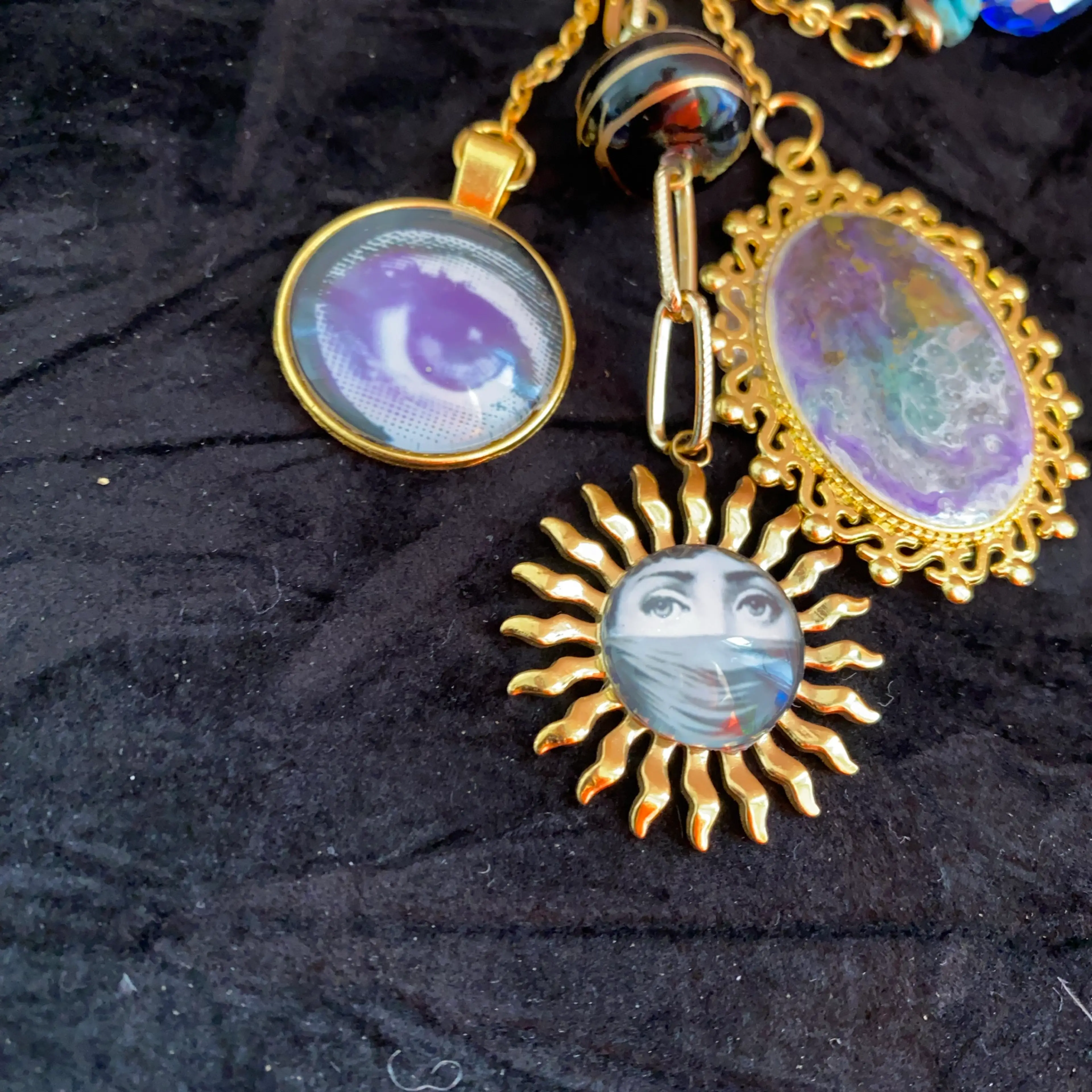 Image 3 of 6