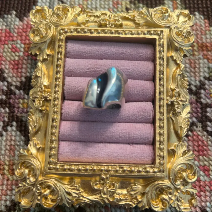 Vintage Onyx Modernist Ring