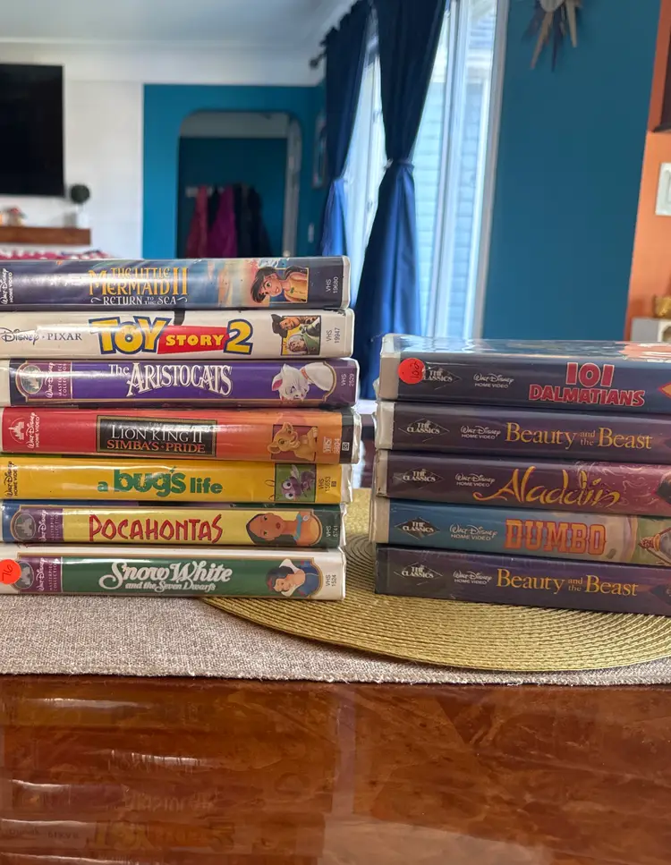 Disney VHS tapes SB $2- Black Diamond SB $10