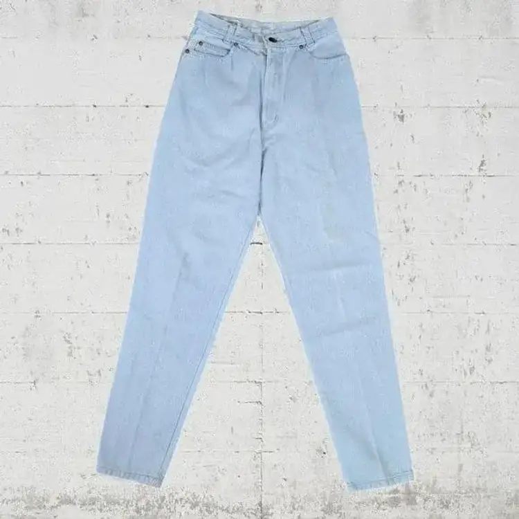 Vintage 80s Light Wash High Waisted Mom Jean Tapered Womens Jeans Size 4