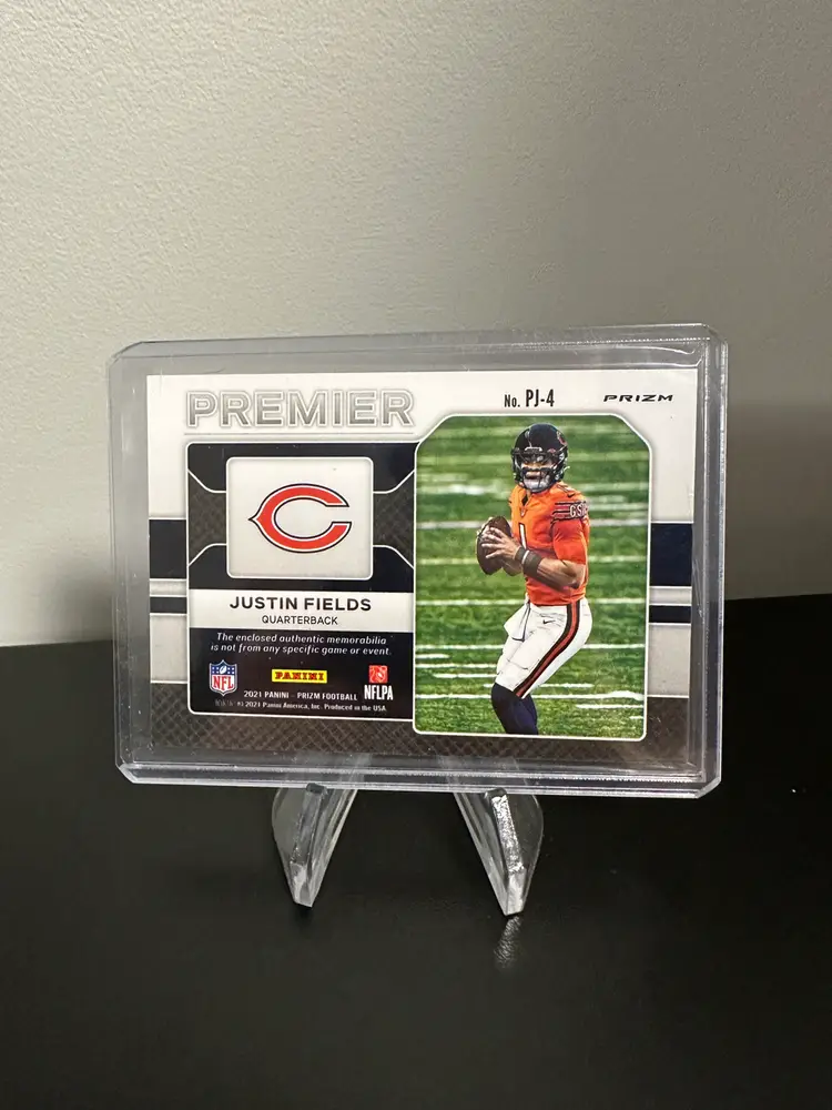 Justin Fields Rookie Premier Prizm Patch Green Chicago Bears