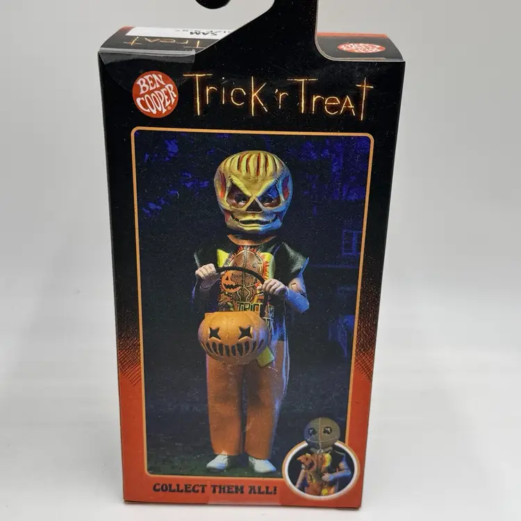 Sam Trick R Treat Neca 5.5” Clothed Halloween Costume & Mask Action Figure