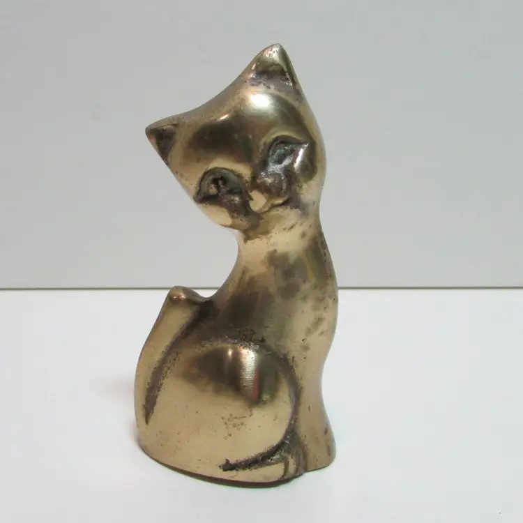 vintage sitting cat brass figure sitting kitty
