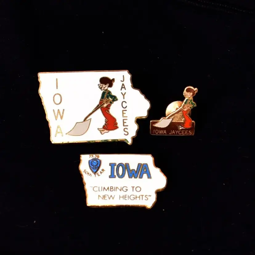 Vintage Iowa Jaycees State Pins Lot of 3