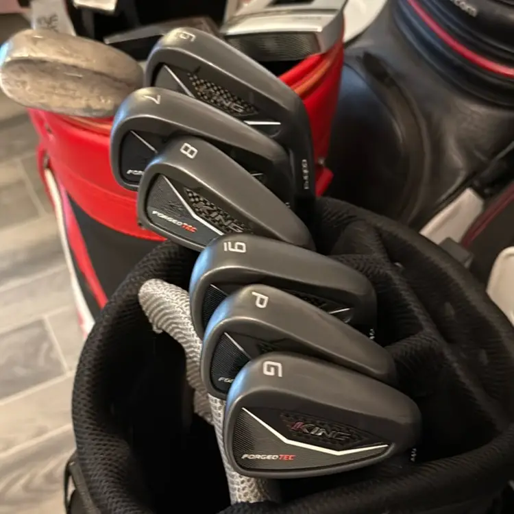 Cobra King Forged Tec Black Iron Set 6-PW, GW - Graphite Recoil ES - Stiff