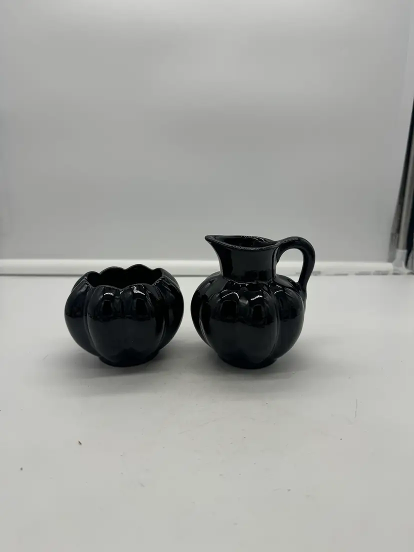 Van Briggle Pottery Black Glazed Sugar And Creamer Set