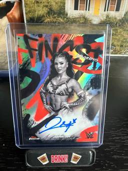 2025 Topps Finest WWE Jazmyn Nyx Black Refractor Auto #09/25