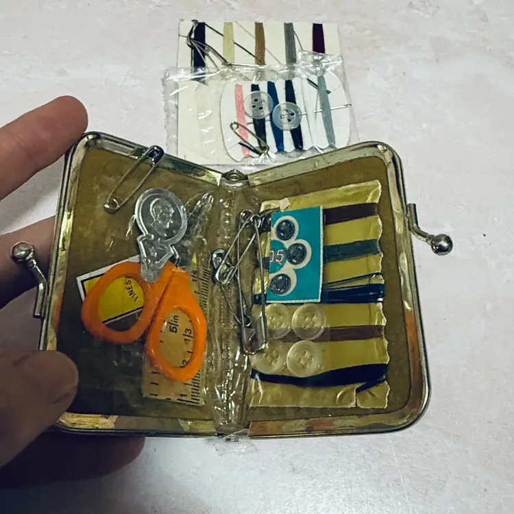 Vintage Brown Leather Travel Sewing Kit Coin Purse Style