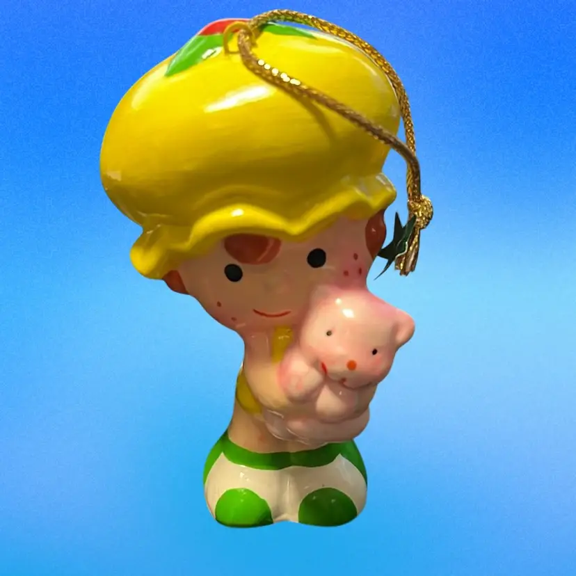 Vintage 1990s Strawberry Shortcake Doll, Lemon Merang,  Mini Ceramic Figurines Ornaments. Ht: 3” Tall.American Greeting