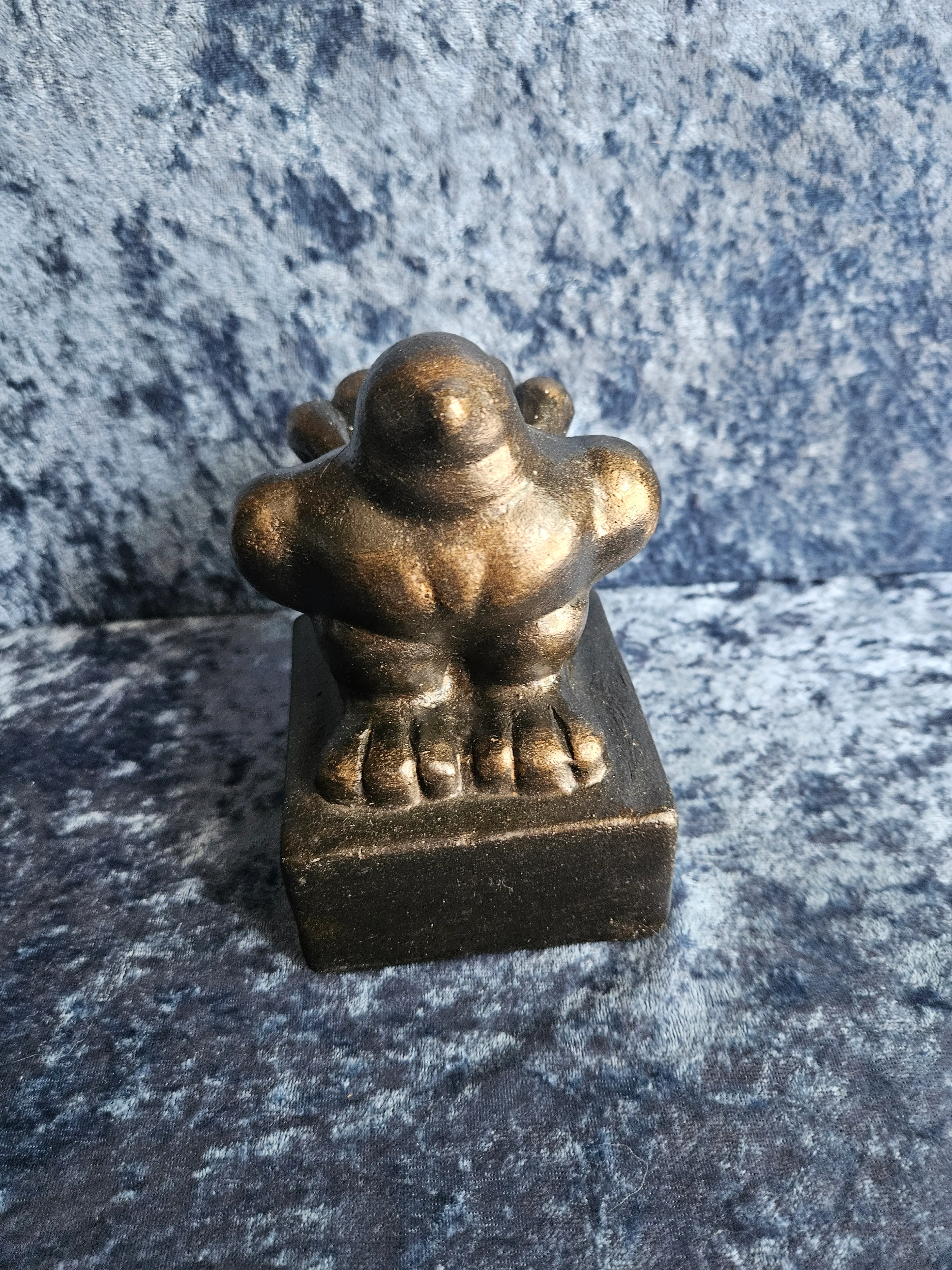 Image 2 of 10