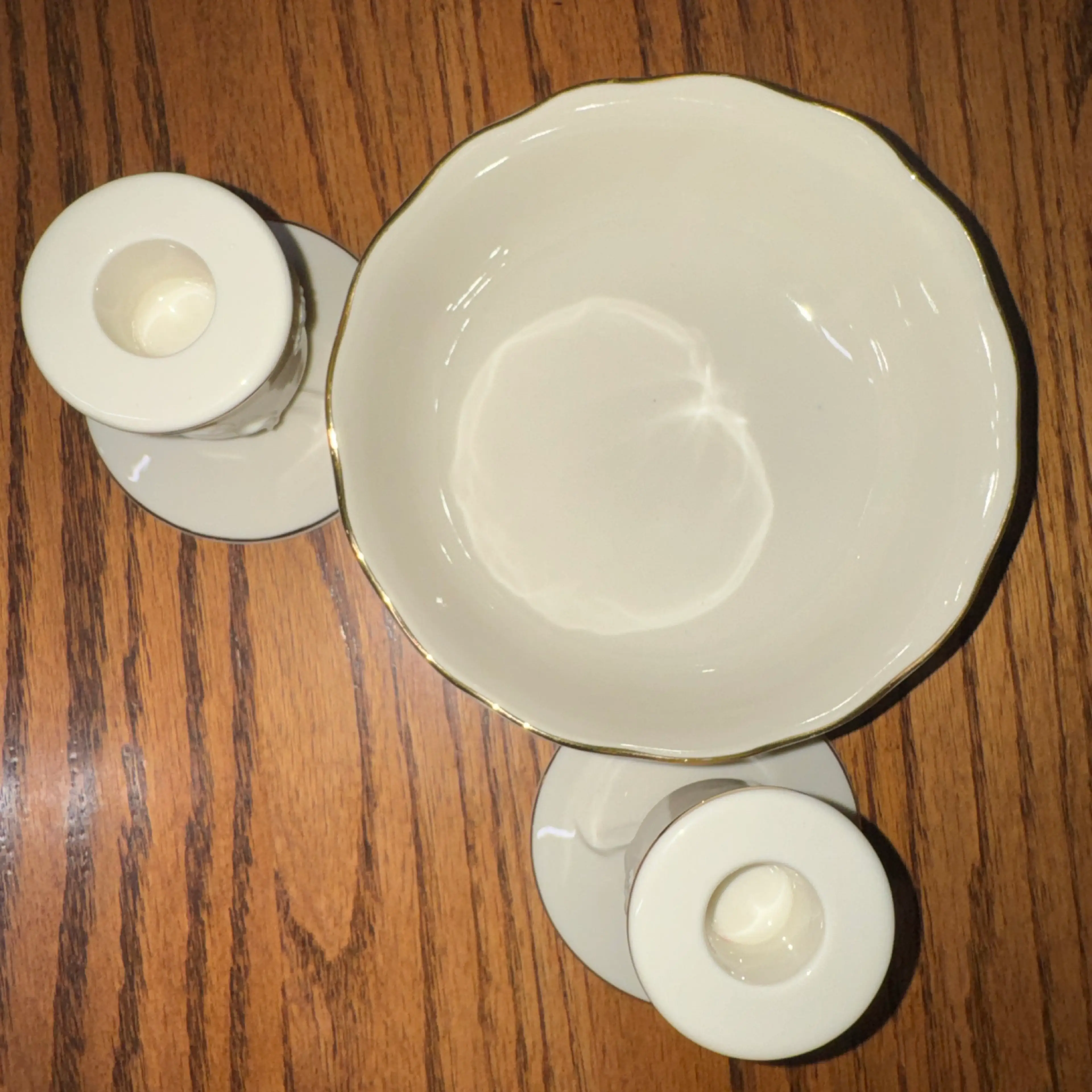 Image 2 of 8