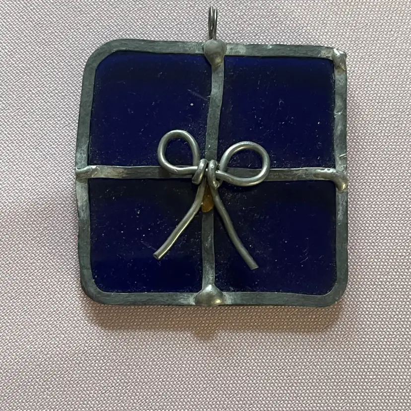 Small Stain Glass Present Sun Catcher