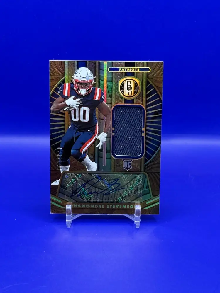 Rhamondre Stevenson Gold Standard Rpa /149