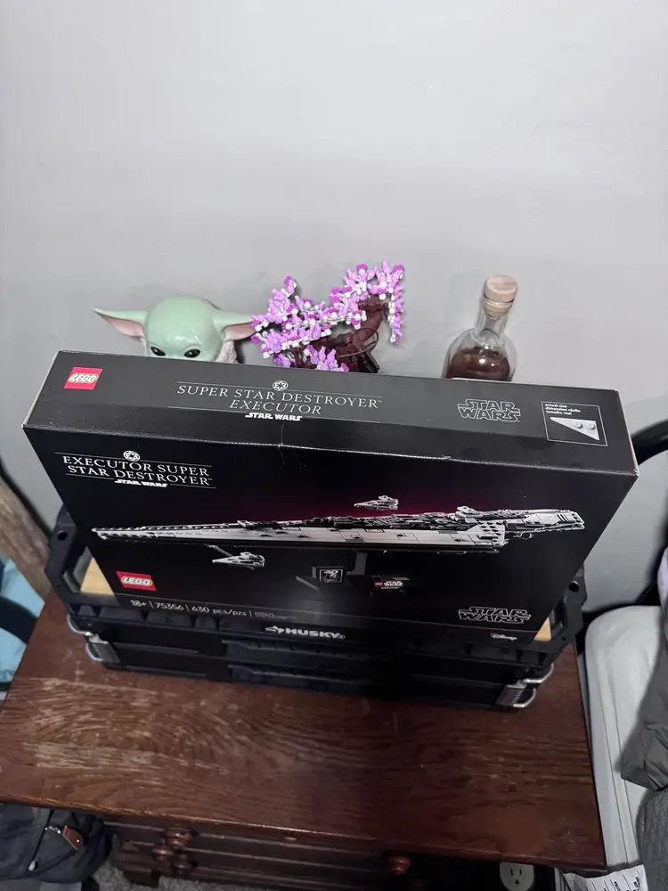 LEGO Star Wars Executor Super Star Destroyer Darth Vader Imperial Starship, Return of the Jedi 40th Anniversary Collectible Set# 75356