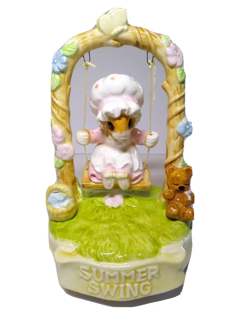 Summer Swing Priscilla Hillman Lil Mouse Porcelain Music Box Vintage 1984 Gorham