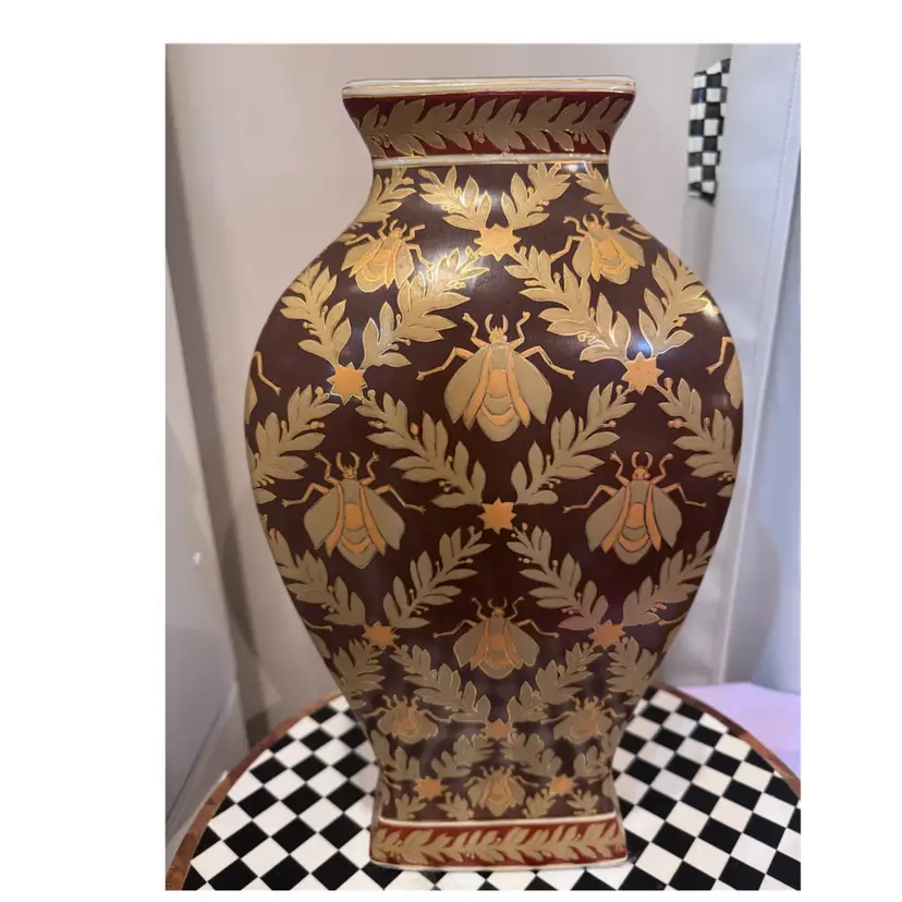 16” Bee Vase