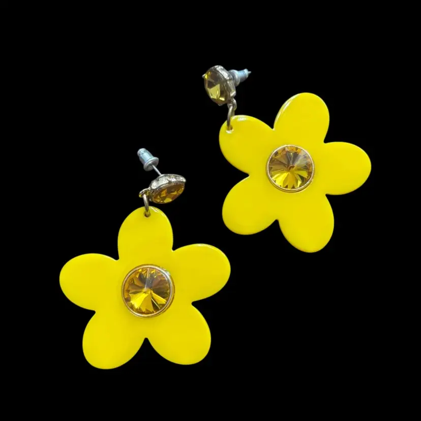 Betsy Johnson Flower Earrings