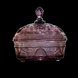 Tiara Indiana Glass Bee Box In Amethyst