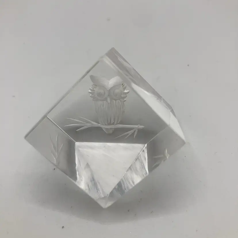 Owl Paperweight 1 1/2” Tall!