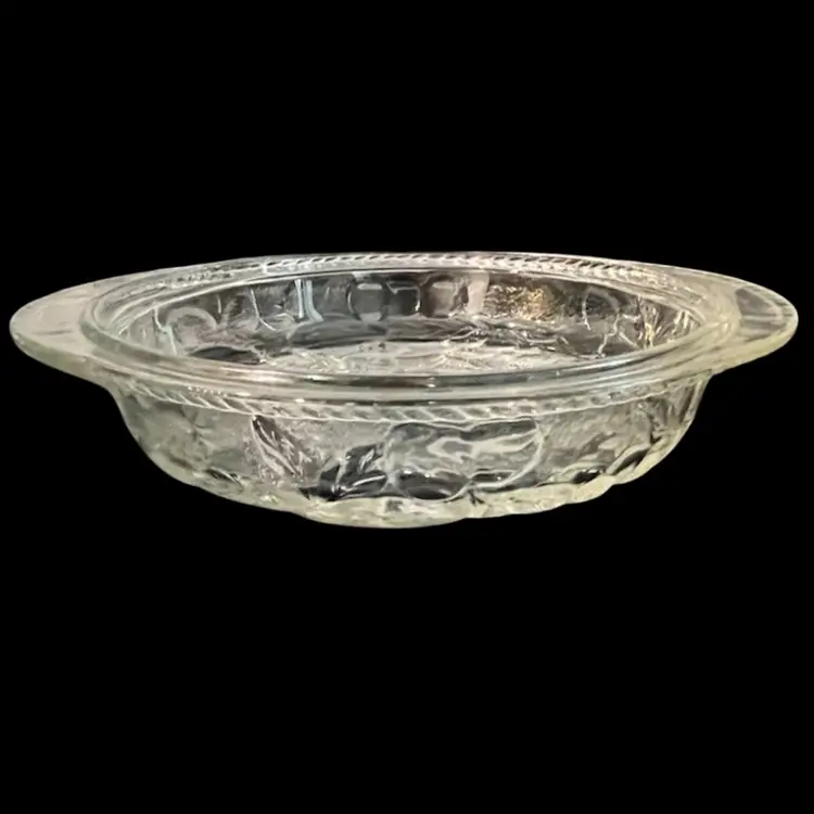 Libby Glass- Orchard Fruit- Clear Embossed Pie Plate- 11” x 10” x2”