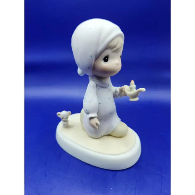 Precious Moment "Jesus is the Light that Shines " 1983