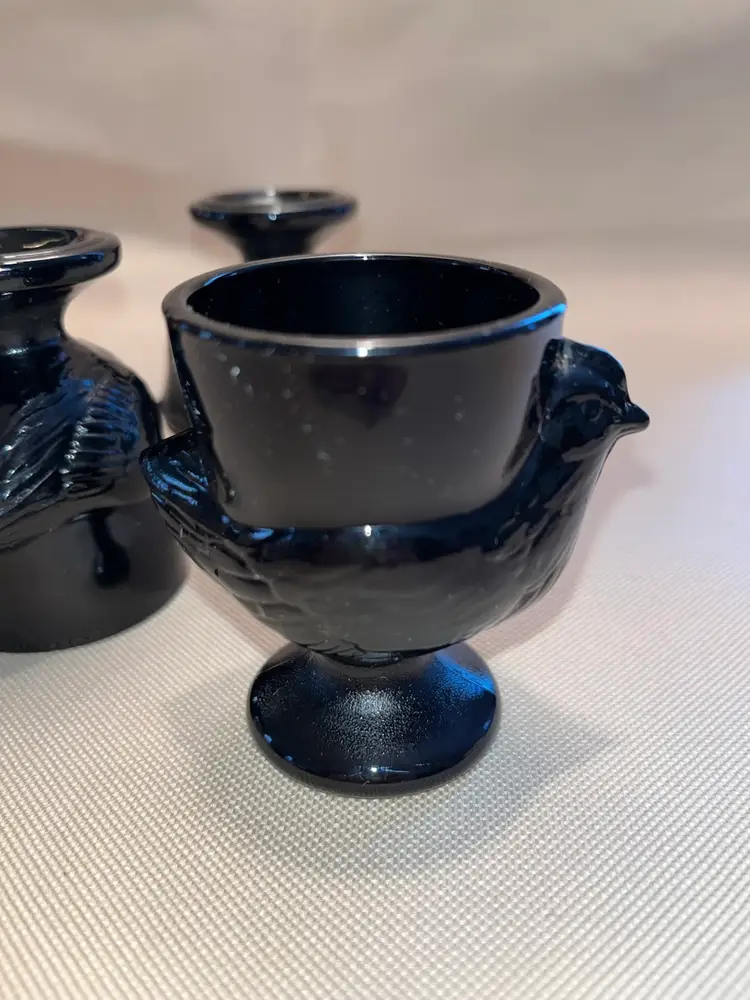 Set Of 3 Vintage Arcoroc France Black Amethyst Glass Chicken Egg Cups
