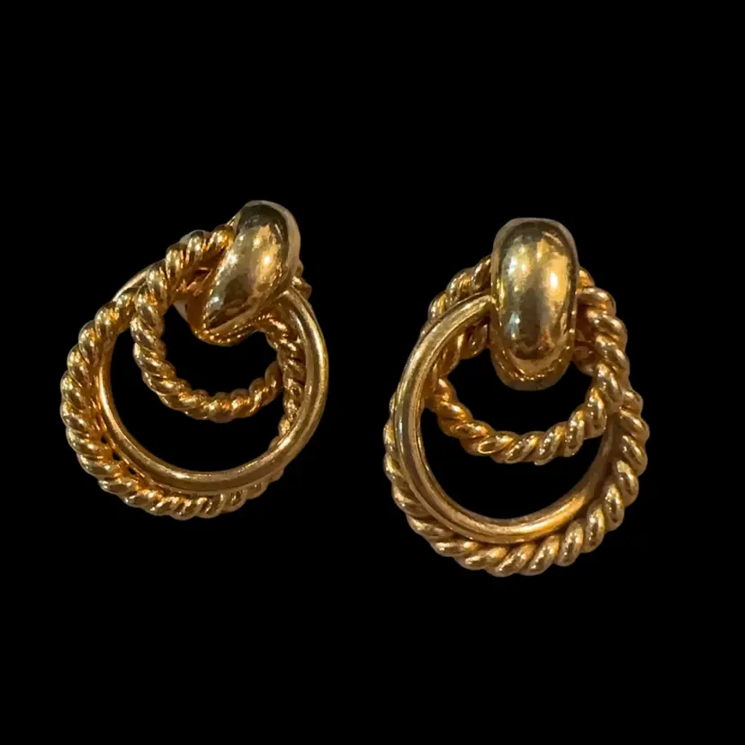 Vintage Gold Tone Earrings