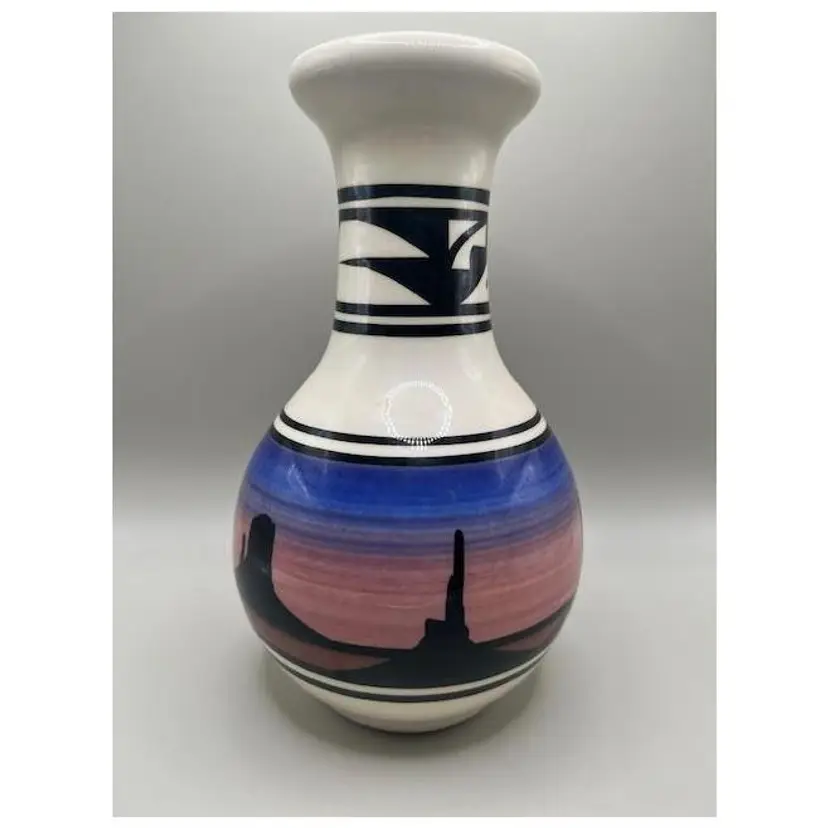 #01 Vintage Navajo Handcrafted Southwestern Pottery Chimney Vase - Signed -Desert Scene - 7 inches tall