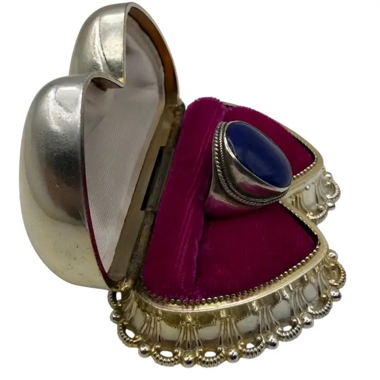 Vintage Sterling Silver And Lapis Lazuli Cabochon Ring- Size 8