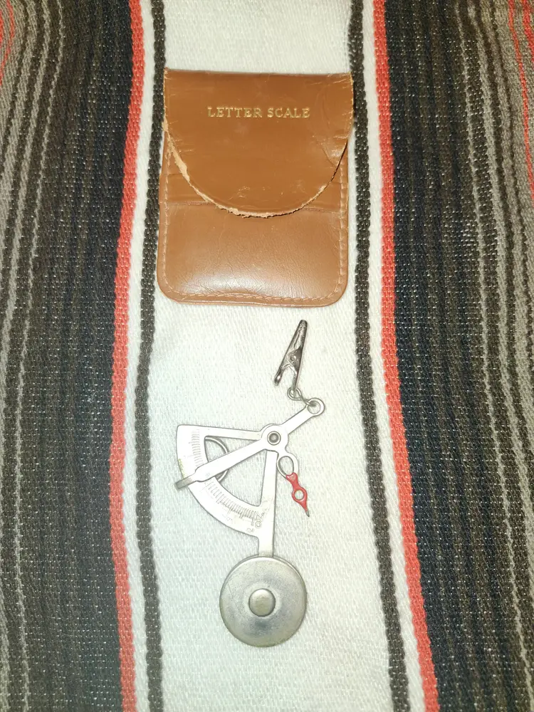 Vintage Postal Scale with carrying case