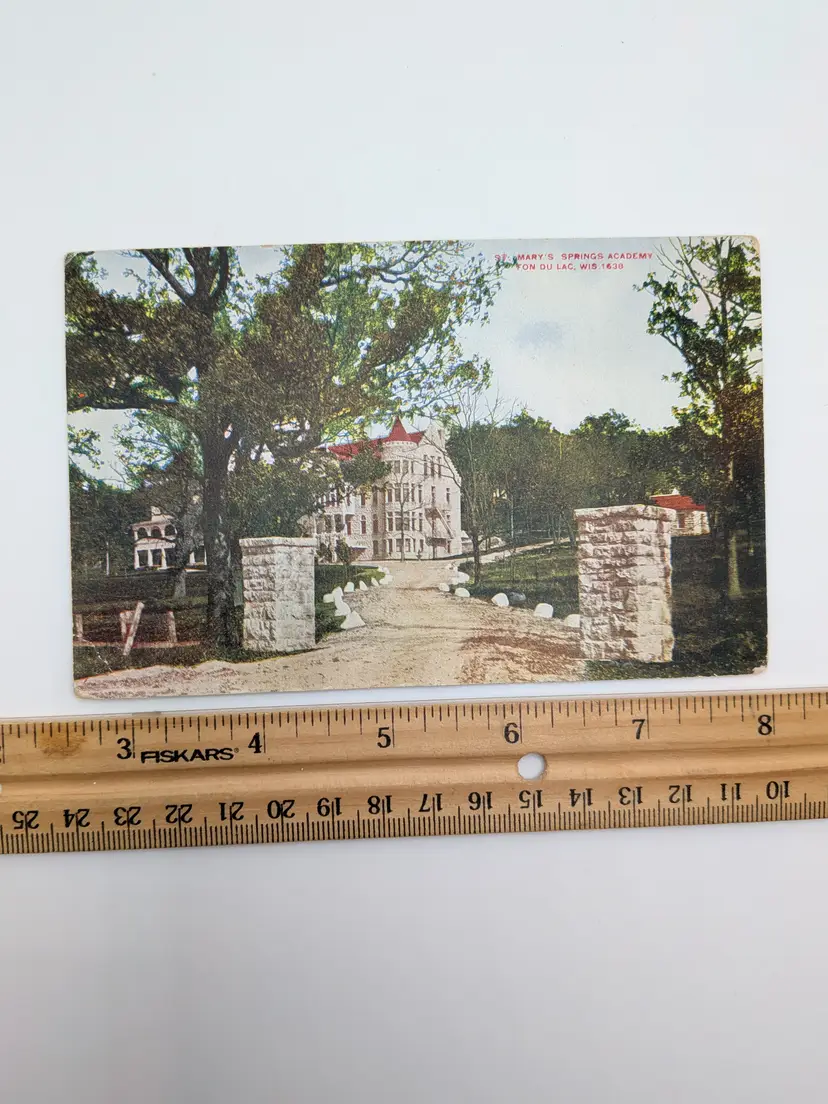 E59. ST. MARY'S SPRINGS ACADEMY FON DU LAC, WI ANTIQUE POSTCARD CBH MFG CO