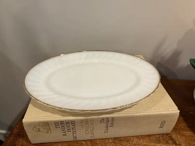 Anchor Hocking Fire King White Swirl Milk Glass 13" Oval Platter with Gold Trim