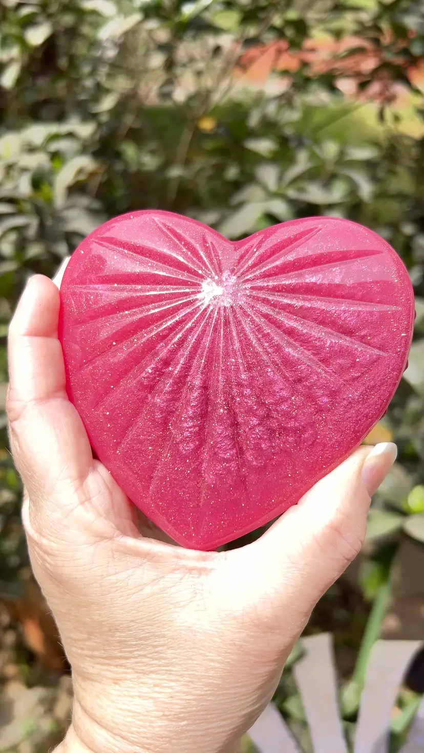 Heart Jewelry Trinket Resin & Glitter Box- Raspberry Watermelon Pink Color. Handmade By Me 🫶.