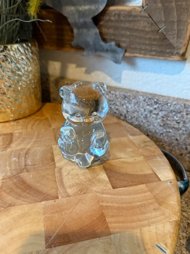 Fenton Glass Bear 4”