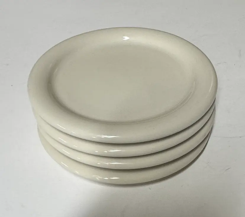 Fiesta COASTERS IN IVORY. 4-1/4" NEW W/O TAGS Fiesta tableware company Set Of 4